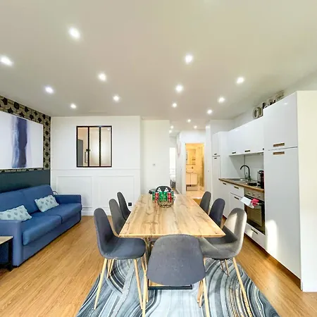 Urbanflat 17 - Modern & Large 3-bedroom Flat In * פריז