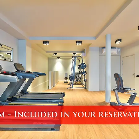 Urbanflat 17 - Modern & Large 3-bedroom Flat In Appartamento